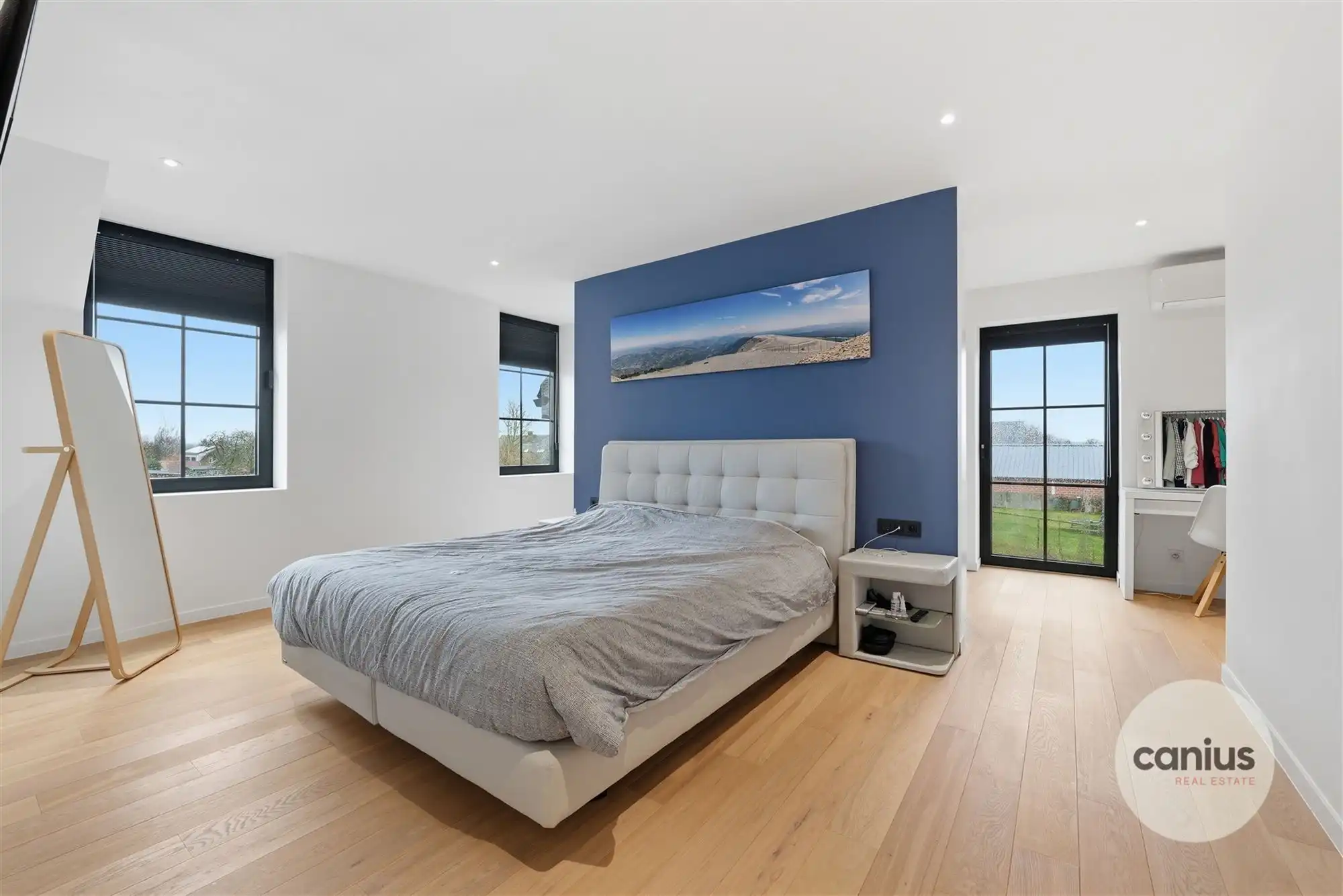 UITZONDERLIJKE WONING MET ZWEMBAD – MOGELIJKHEID ZELFSTANDIG BEROEP foto 18