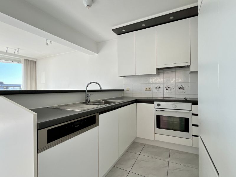 Stralend hoekappartement in het hart van Oostduinkerke-bad foto 12