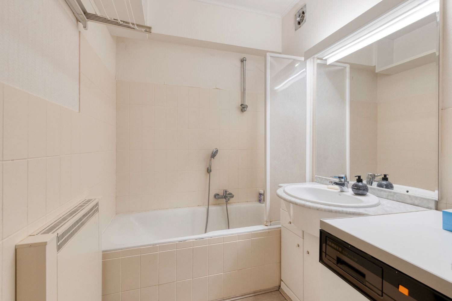 Zeer goed gelegen, energiezuinig appartement met 1 slaapkamer foto 6
