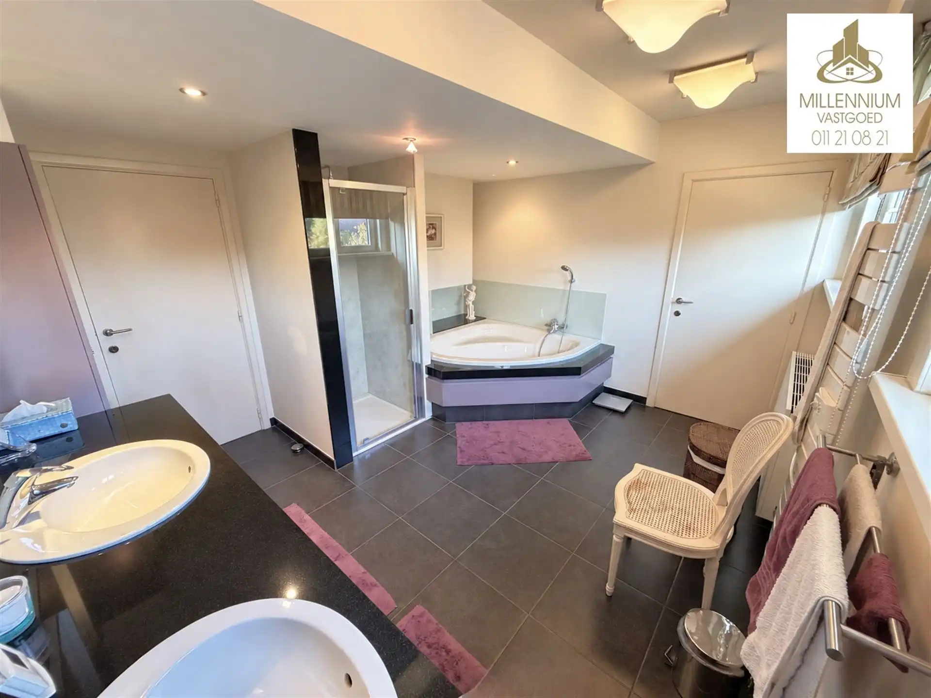 Royale villa met 4 slpk Diepenbeek foto 14
