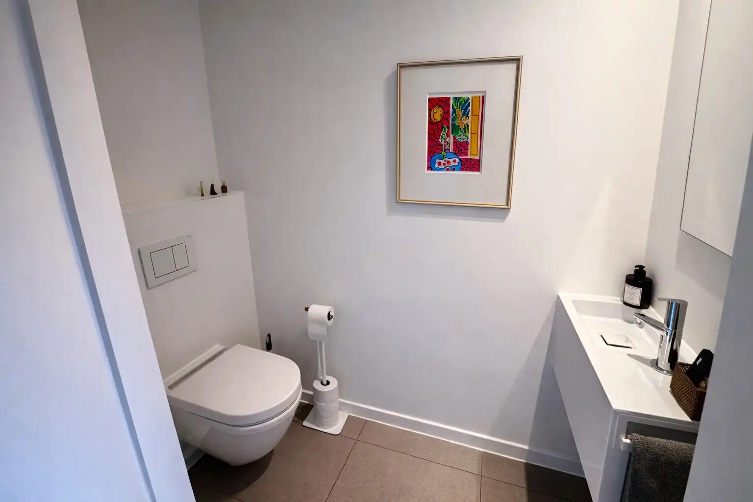 Ruim appartement met 3 slaapkamers, 2 badkamers en garage. foto 11