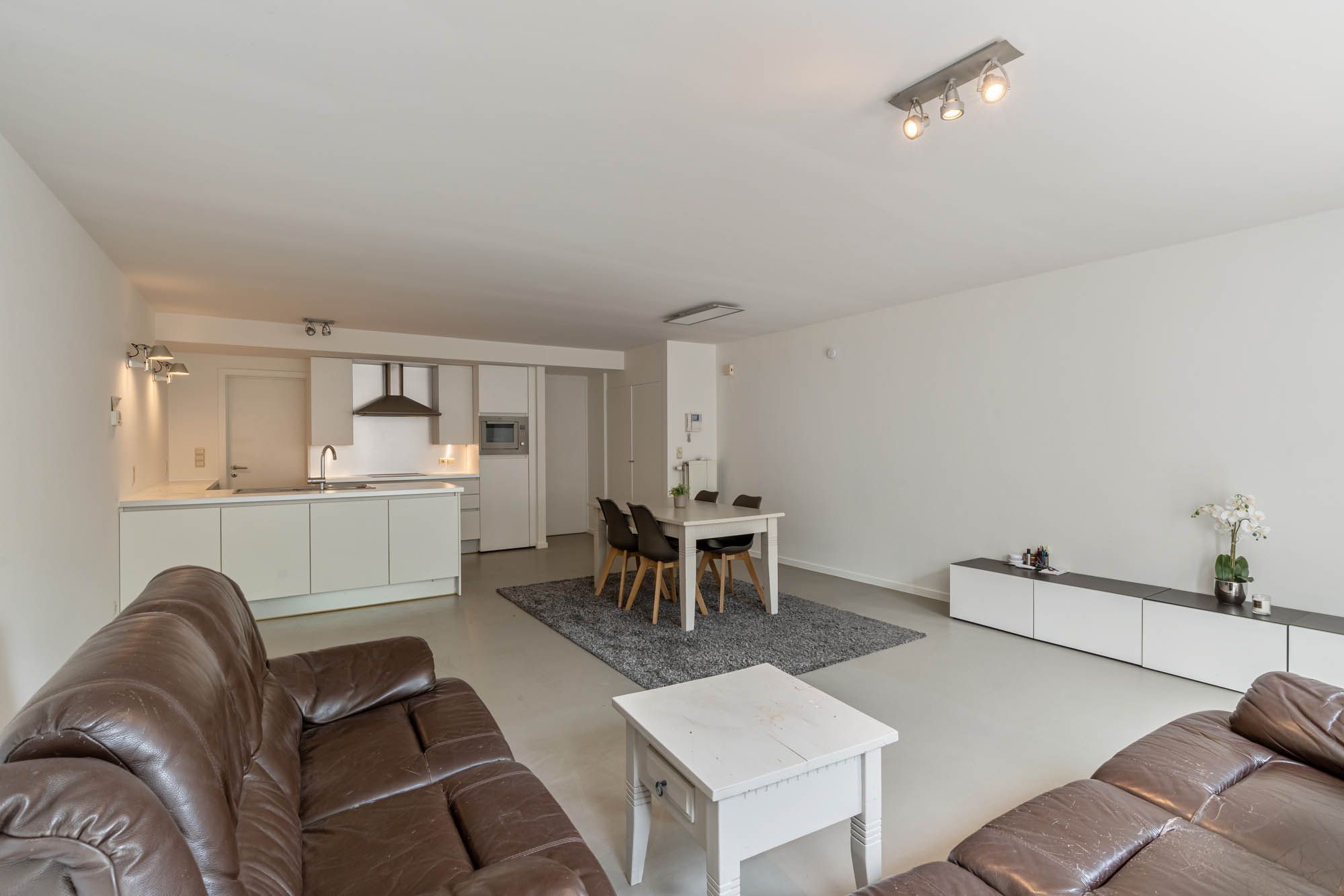Hoogwaardig afgewerkt appartement te koop  foto 16