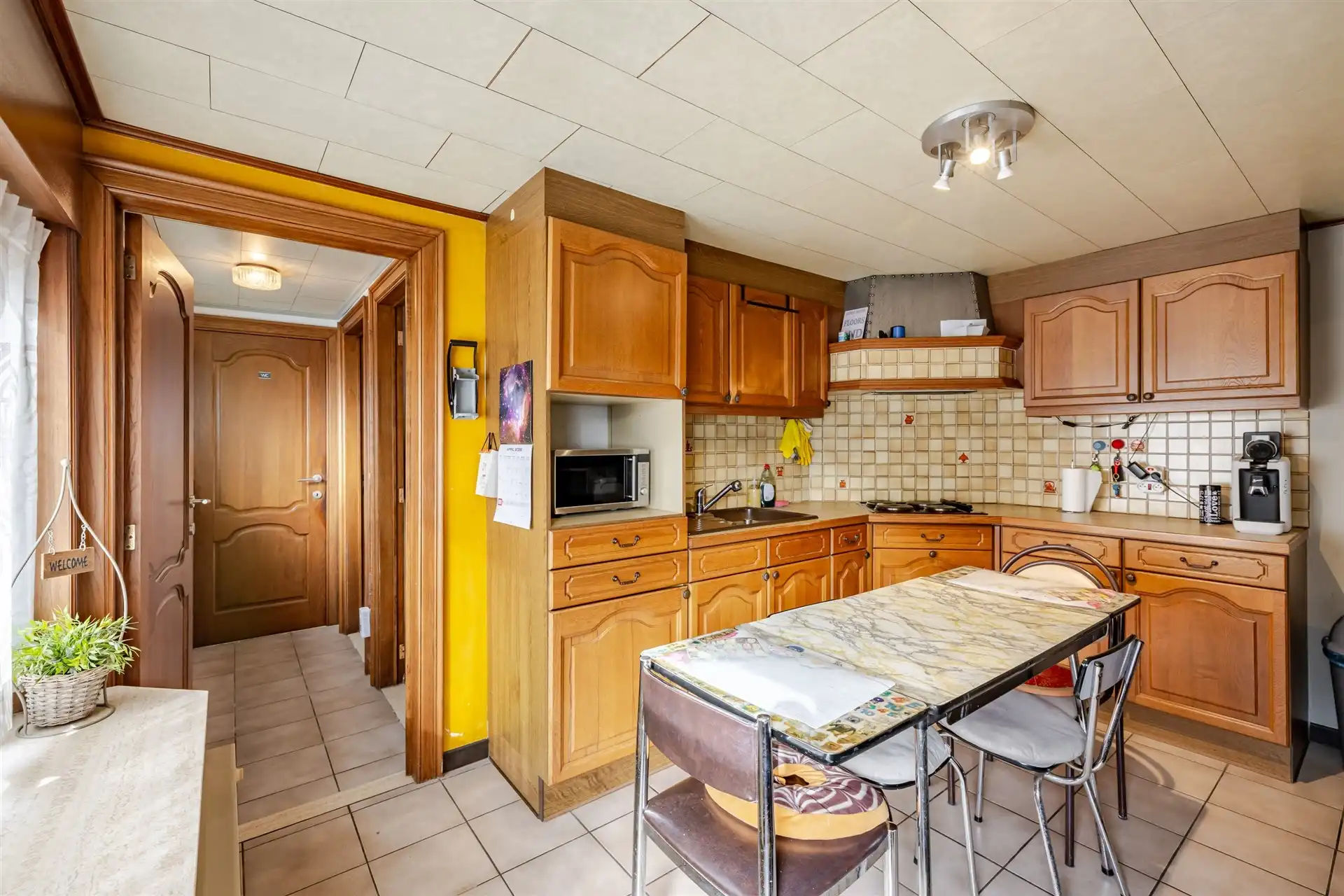 Te renoveren woning met garage en polyvalente ruimte foto 8