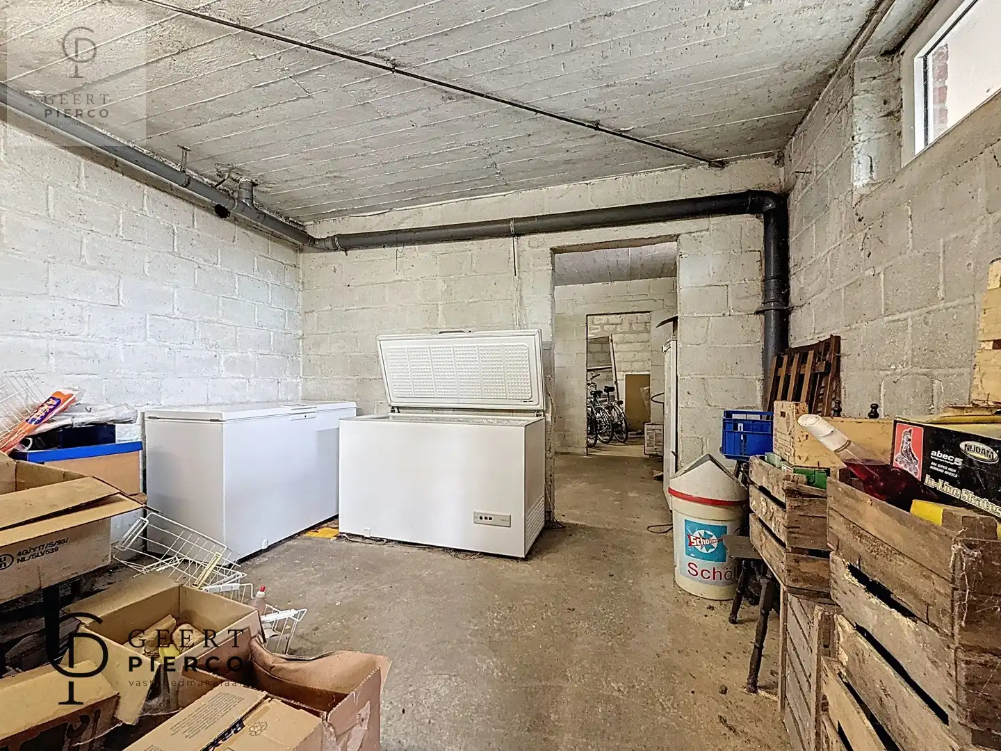 Eigentijdse woning foto 25