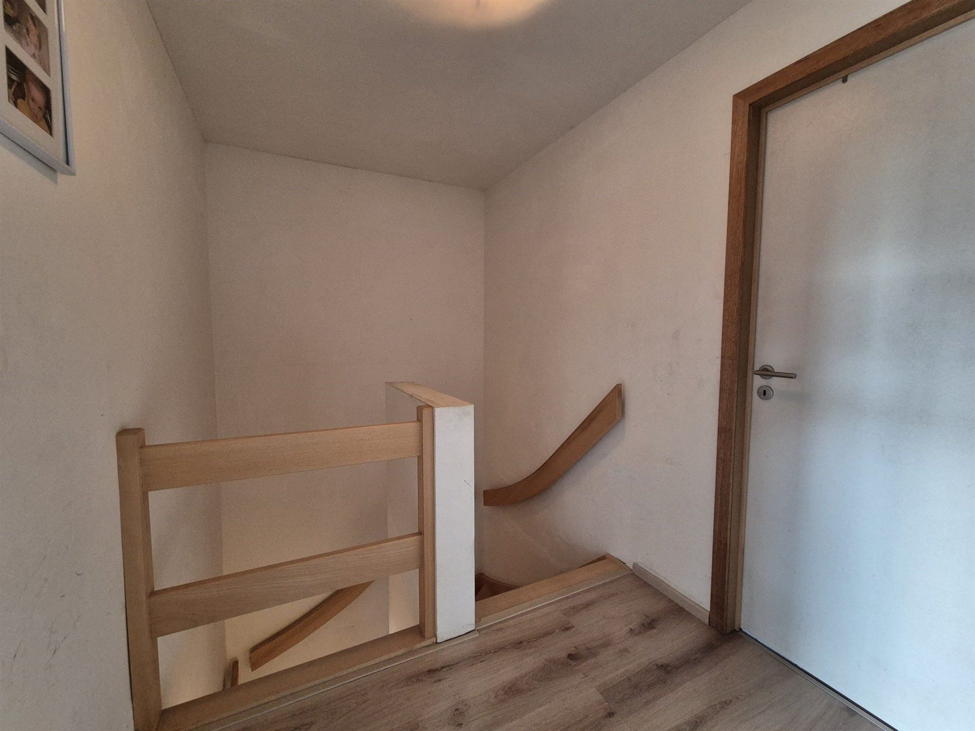 Rustig gelegen energiezuinige woning met garage.  foto 17