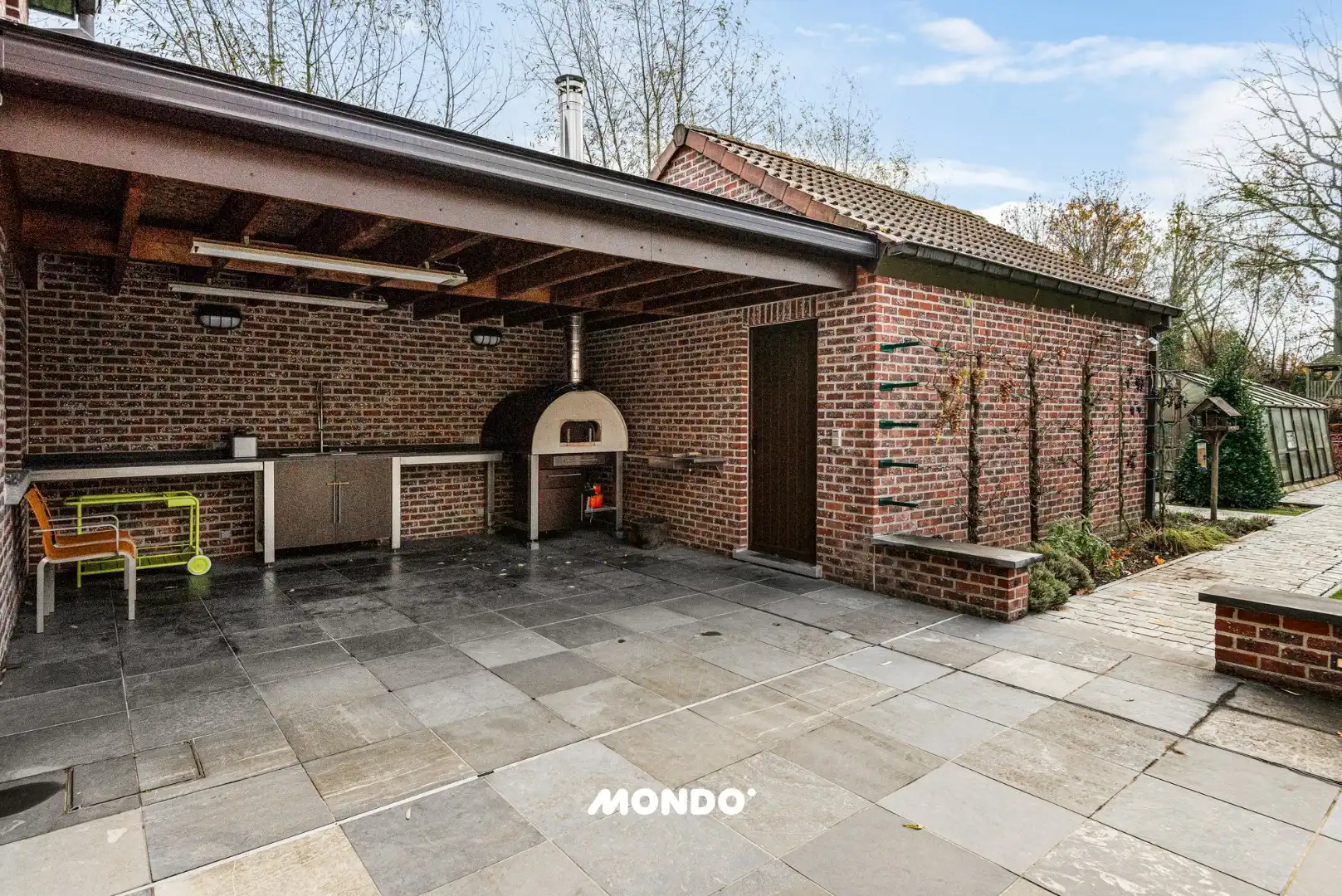 Unieke hoeve  (1.56ha) met paardenfaciliteiten & overdekt zwembad. foto 25