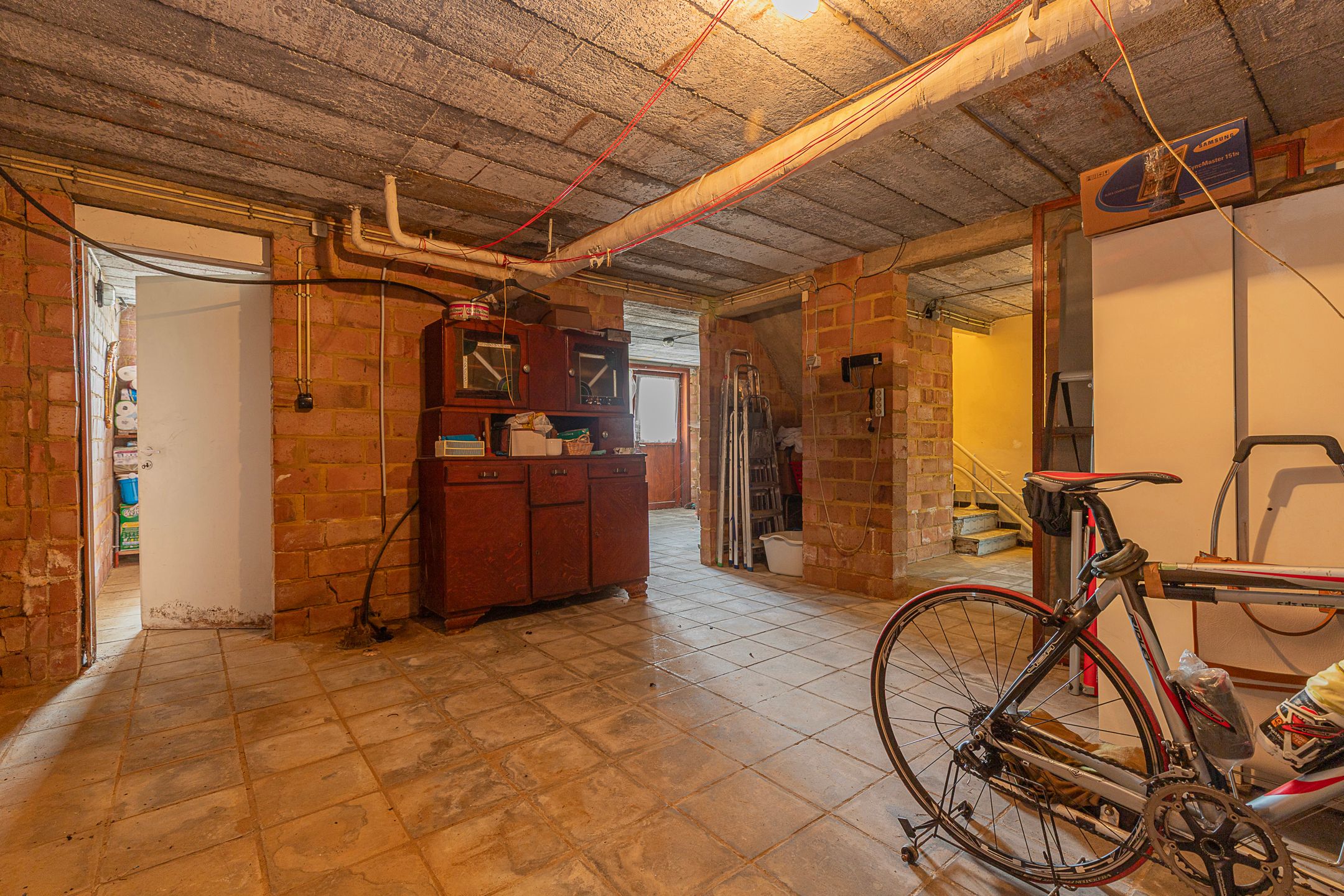 LIERDE - Stevige en verzorgde 4-gevelwoning met open zicht  foto 19