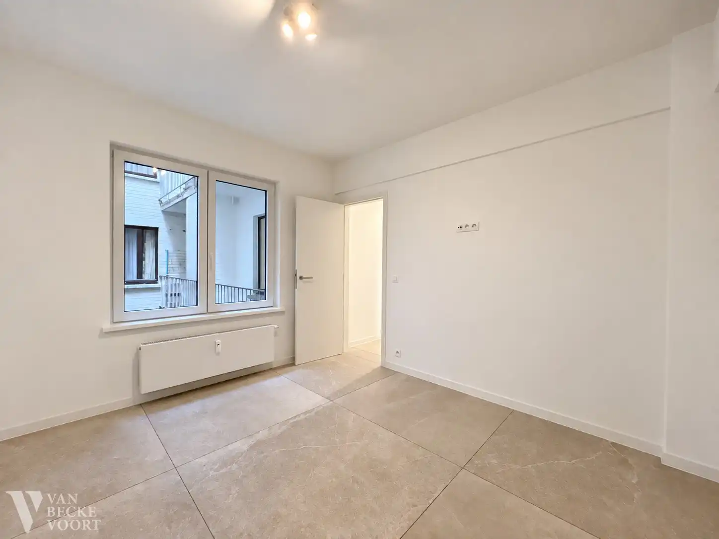 Kwalitatief heringericht appartement met groenzicht foto 8