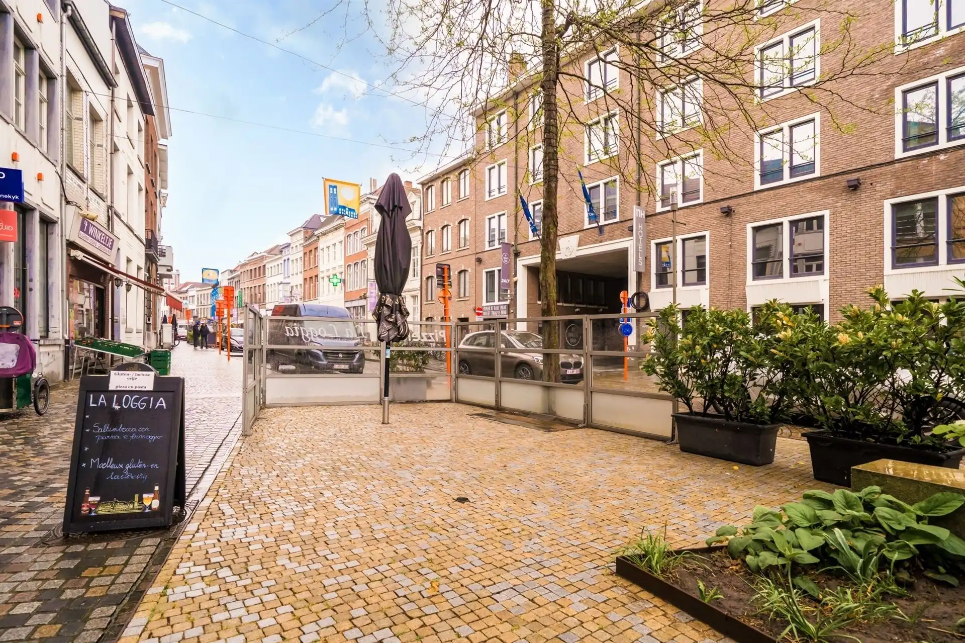 Handel 98 m2 en 62 m2 op 1e verd + duplex appartement op 2e & 3e  foto 30