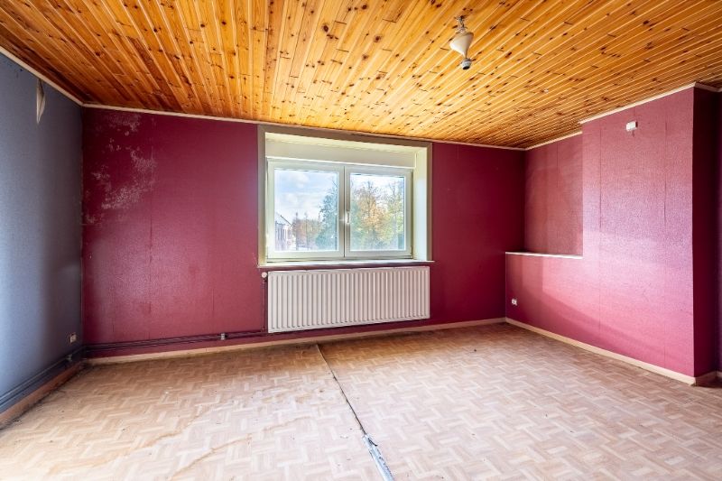 Commercieel handelspand met bovenliggende woonst op de Markt van Ingelmunster foto 19