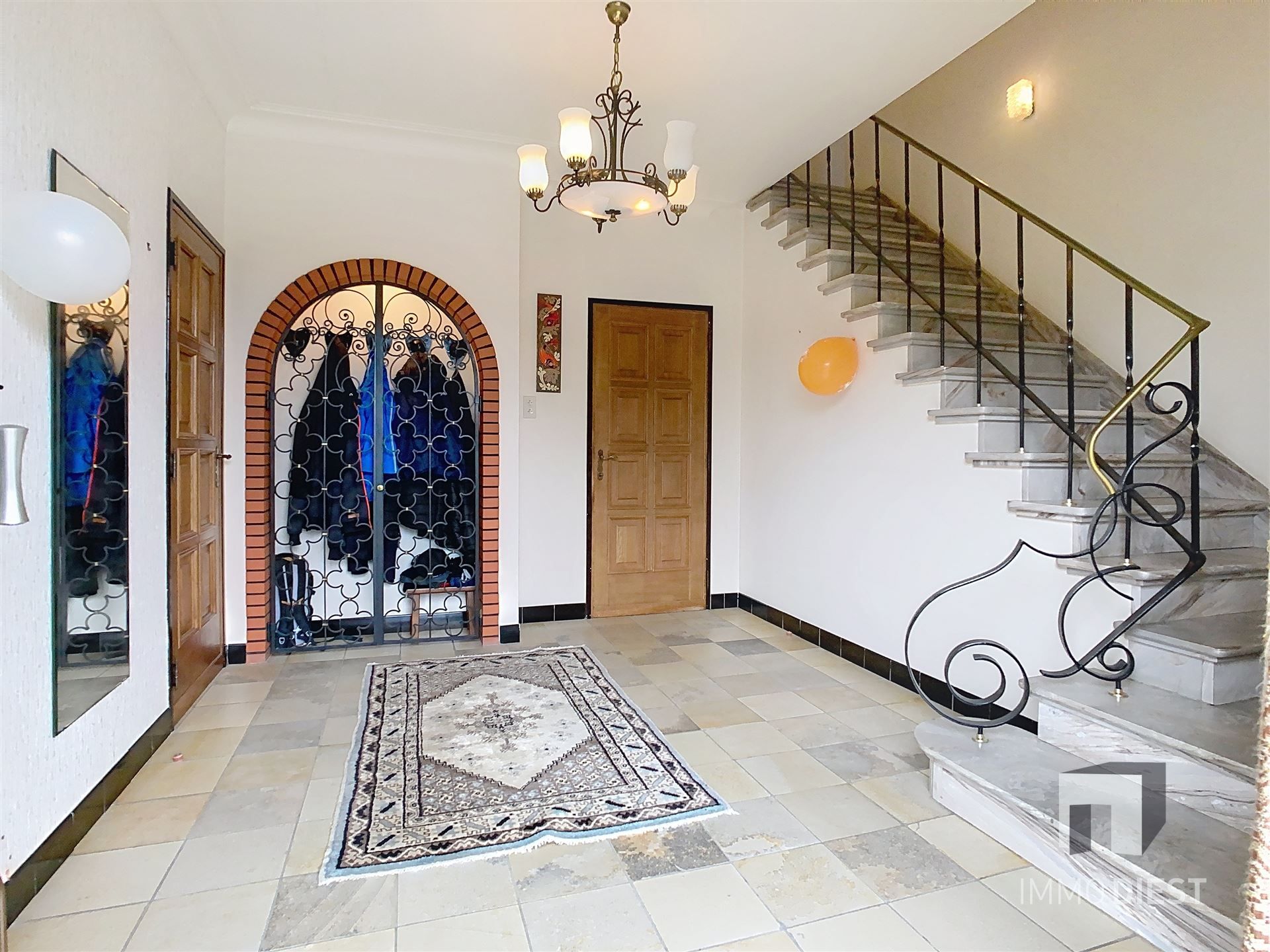 Charmante witte villa in doodlopende straat centrum Tessenderlo foto 12