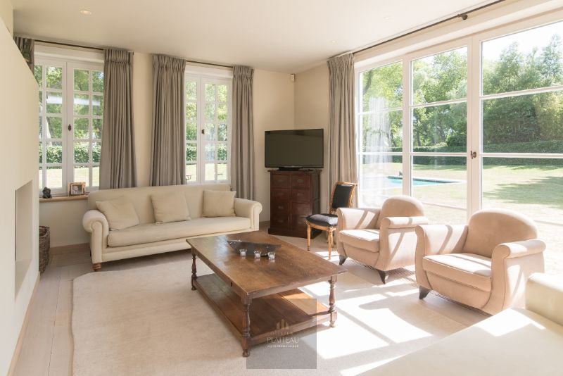 Uitzonderlijke villa op 3299m² gelegen op toplocatie te Nieuwpoort-Bad. foto 7