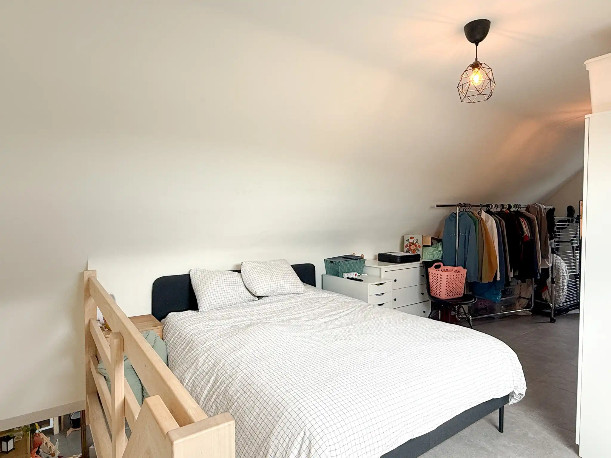 Duplex-appartement met één slaapkamer en overdekte autostaanplaats foto 15