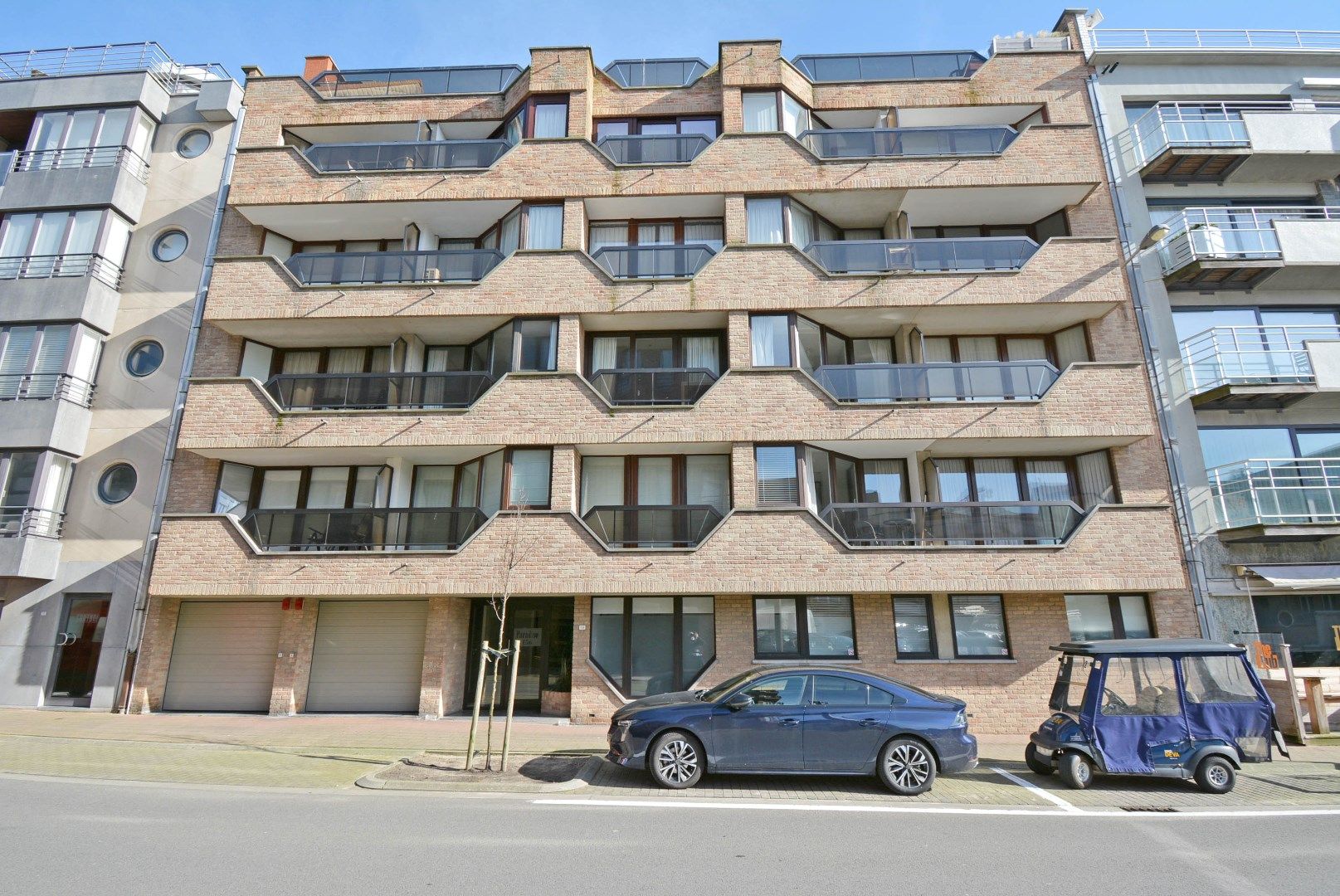 Centraal gelegen appartement met zonnig terras op wandelafstand van de zeedijk foto 4