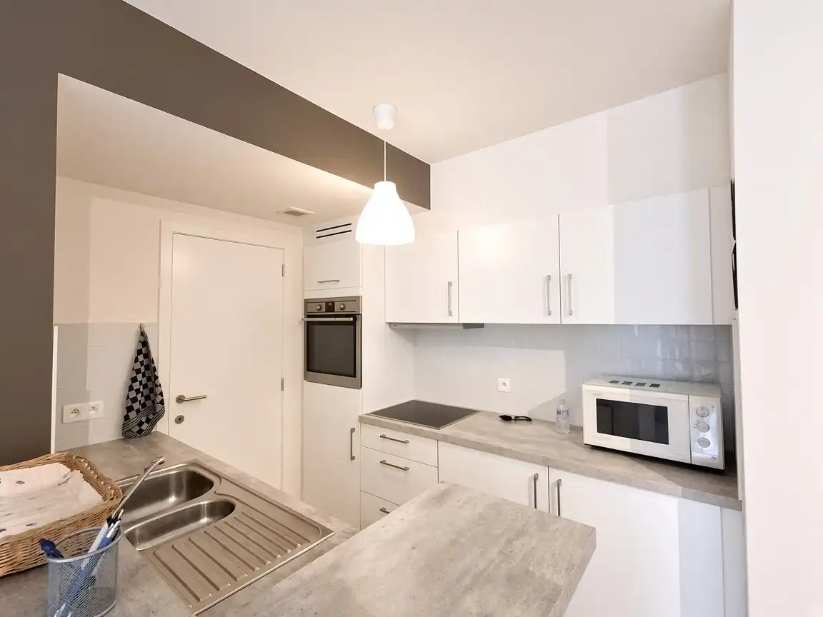 PRACHTIG APPARTEMENT MET GARAGE EN STAANPLAATS IN HET HARTJE VAN VINKT foto 3