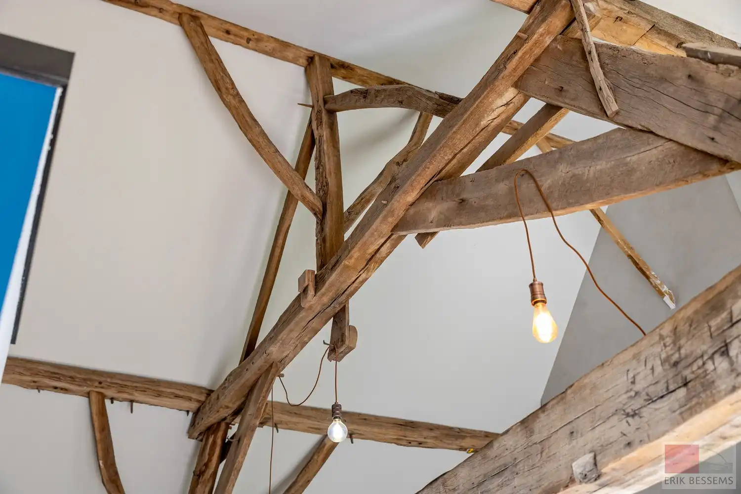 Unieke loft-appartement aan de Oude Kerkstraat 55 in Dilsen-Stokkem foto 8