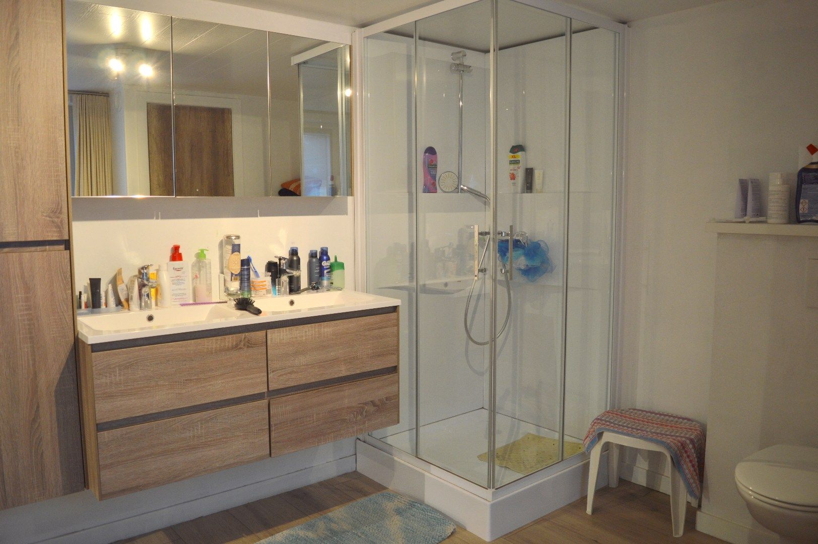 Ruime woning met garage in het centrum van Bellegem foto 9