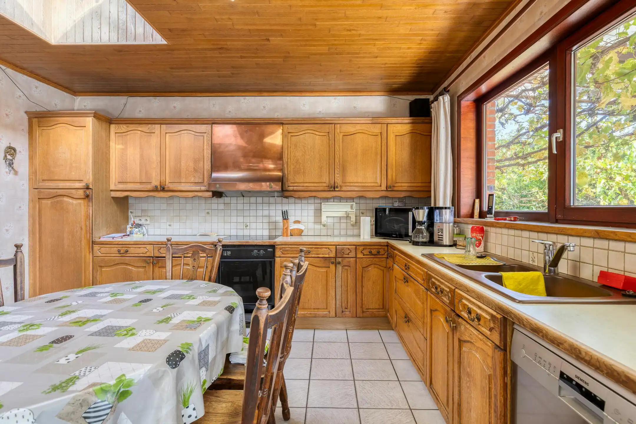 Te renoveren huis met grote loods nabij centrum Meise foto 10