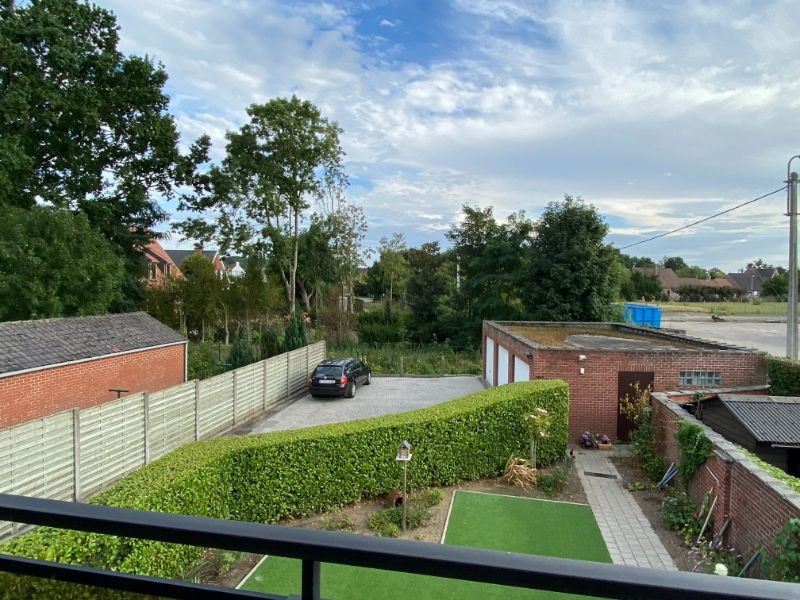 Lichtrijk APPARTEMENT op 1e verdieping met 2 slaapkamers, terras en garage foto 13