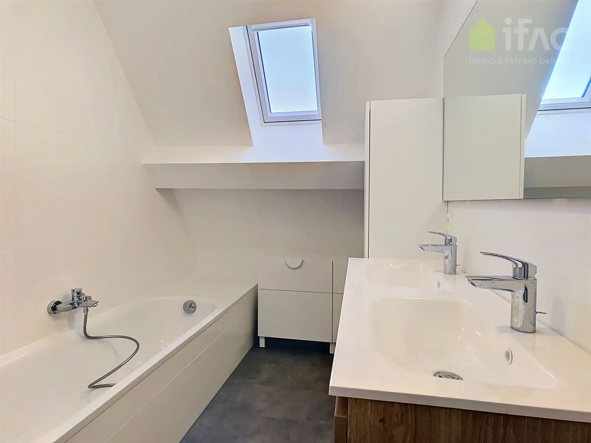 Villa op toplocatie met prachtige tuin foto 21
