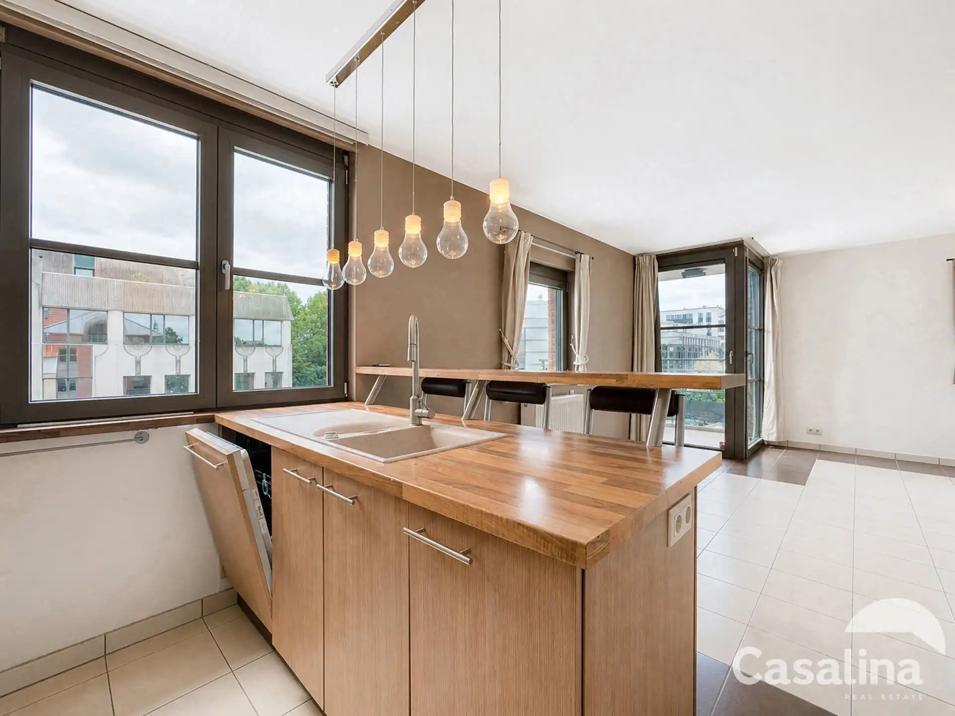 Zuidgericht appartement met 2 slaapkamers, terras en 2 Park. foto 8
