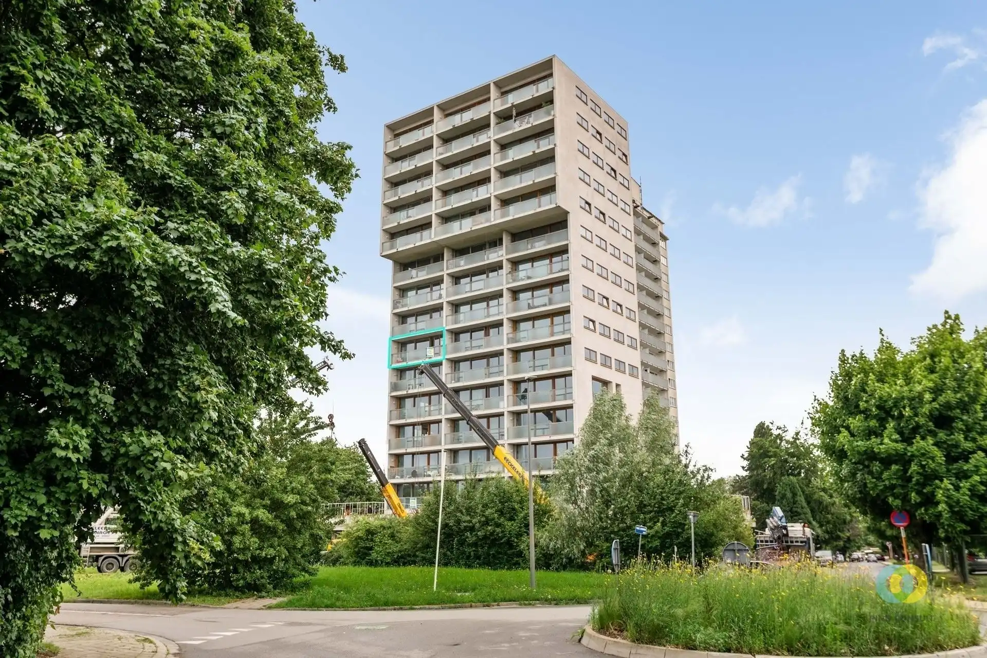 Lichtrijk appartement nabij park foto 11