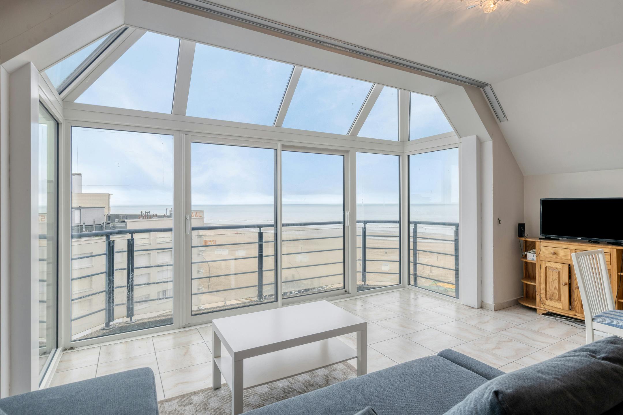 Appartement (82m²) met zeezicht in de Witte Berg, De Panne foto 2