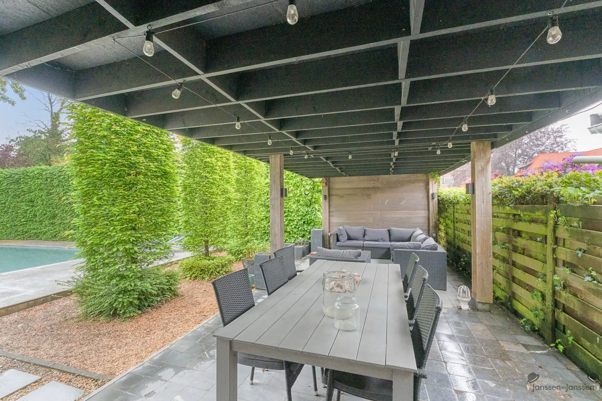 Karaktervolle interbellumvilla met hedendaags comfort nabij het hart van Genk foto 23