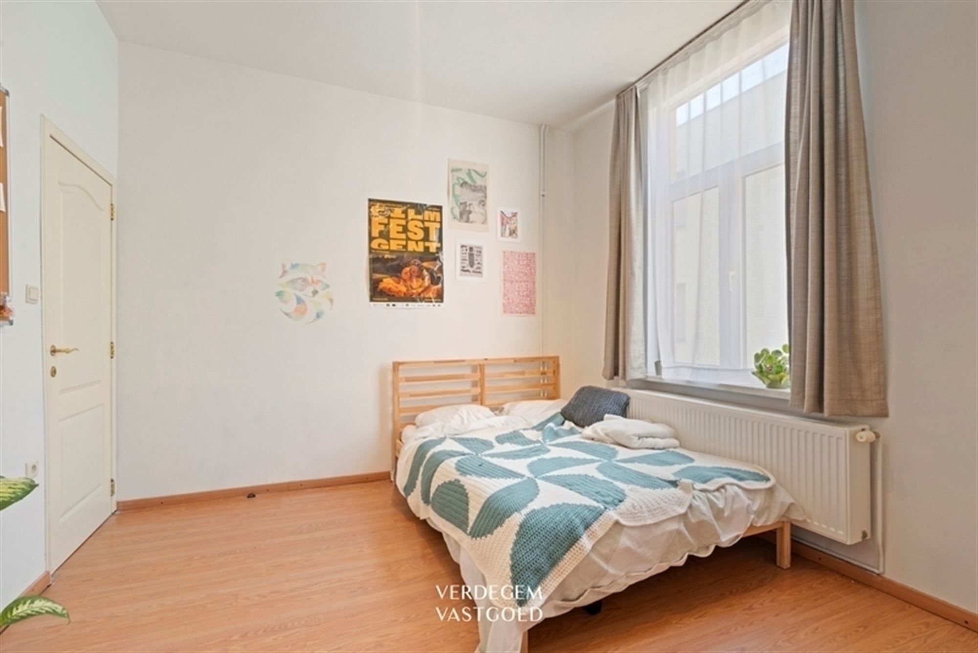 Centraal gelegen woning met 4 mooie slaapkamers foto 3
