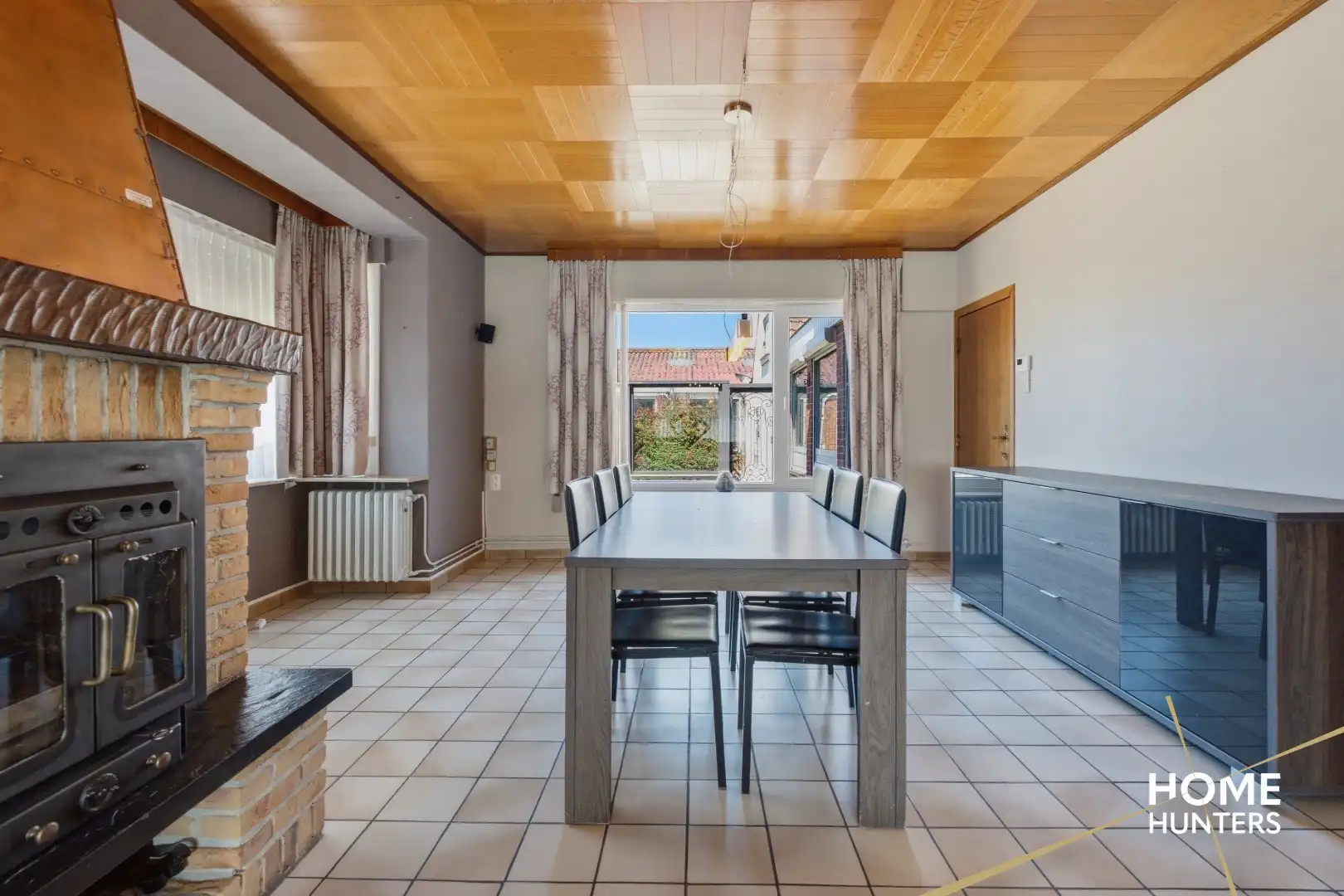 Ruime halfopen bebouwing met loods van 200 m² op een perceel van 919 m² foto 7