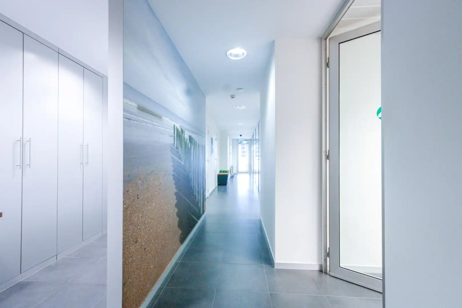 Instapklare kantoorruimte te koop Knokkestraat 56 Heist foto 9