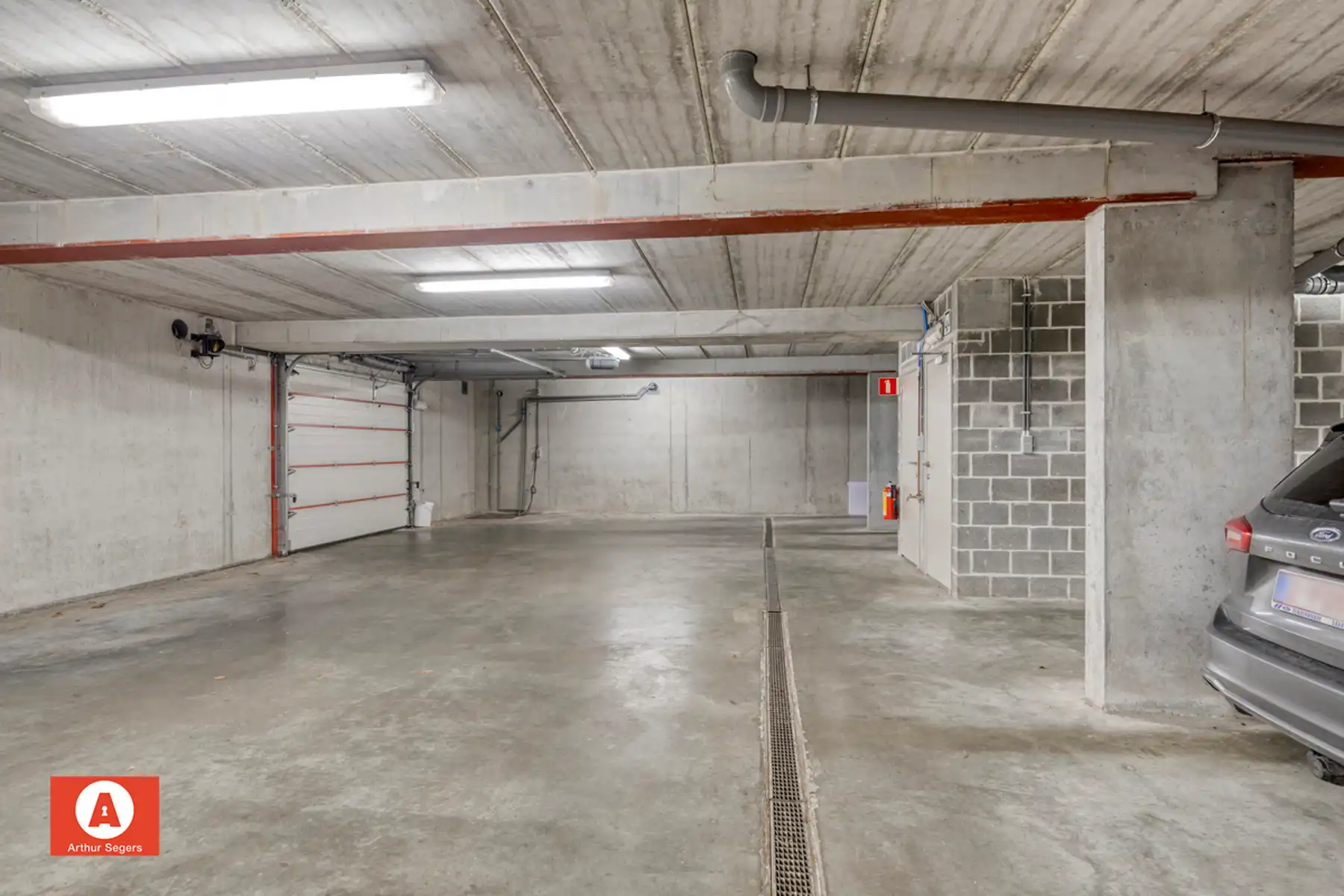 Energiezuinig gelijkvloers appartement met garage foto 26