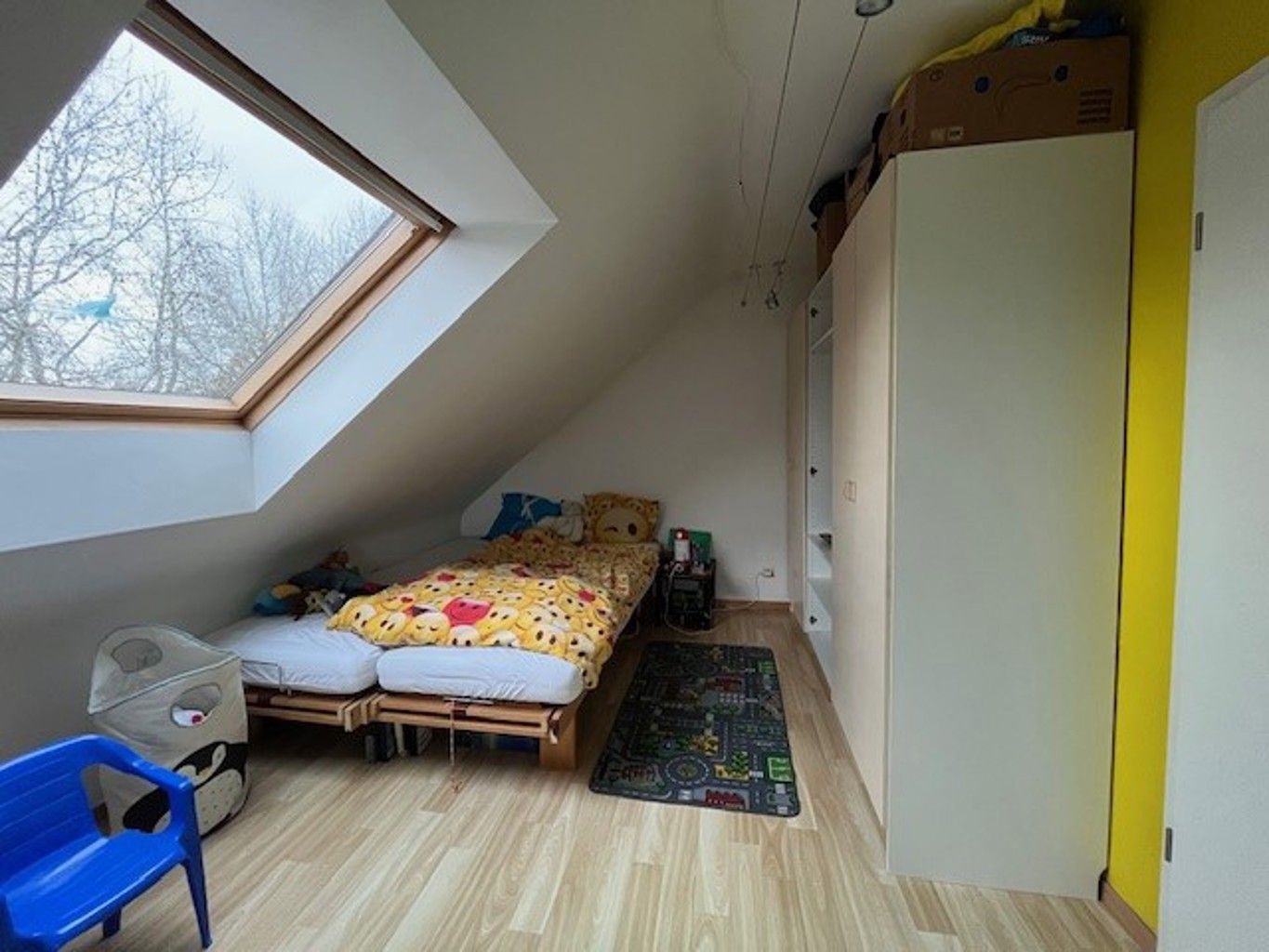 Ruime woning met 4 slaapkamers, tuin en garage in 'Sint Lucaswijk' te Ekeren.  foto 19