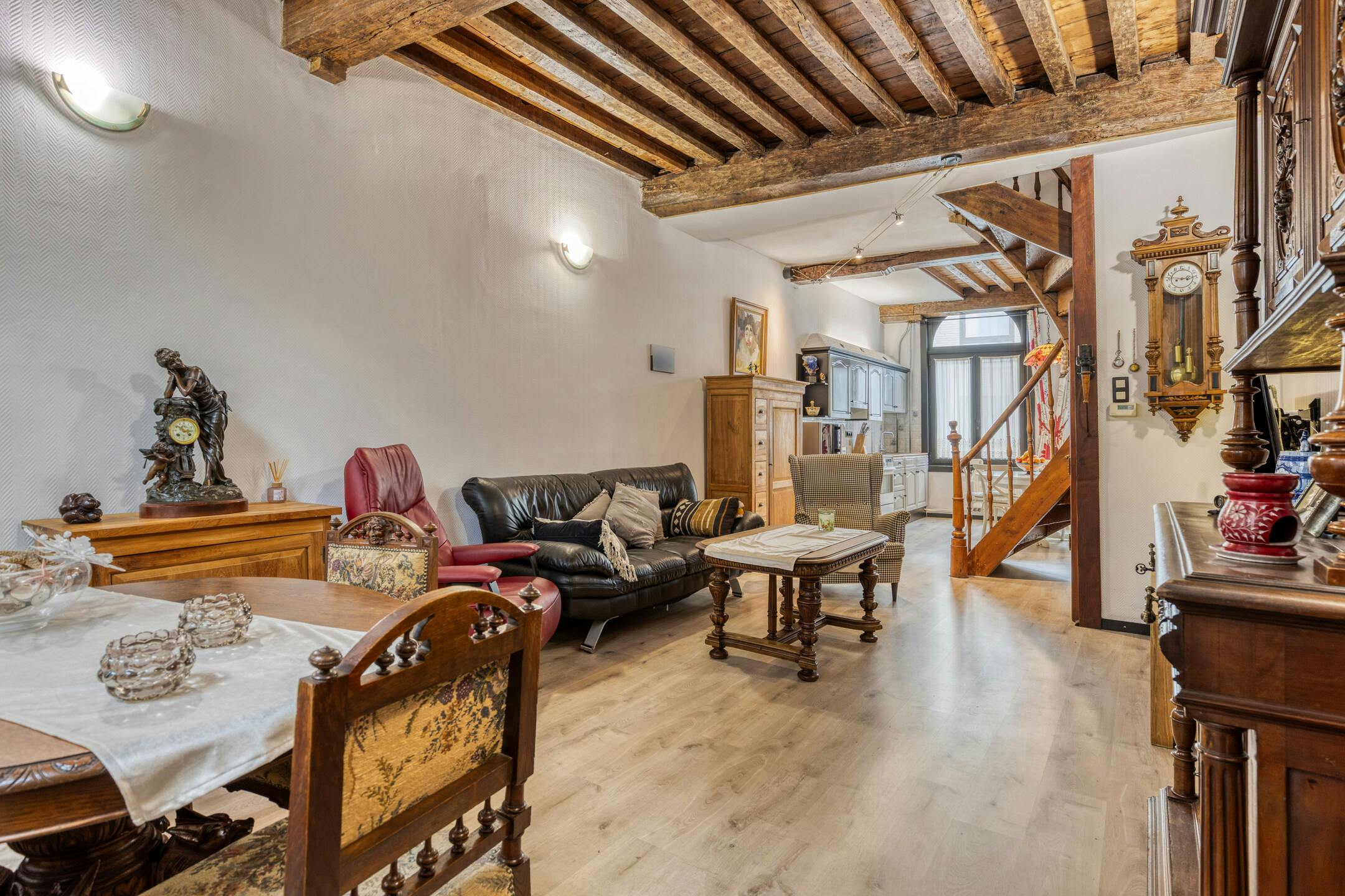 Handelshuis 245 m² te koop in Antwerpen, Lange Koepoortstraat foto {{pictureIndex}}