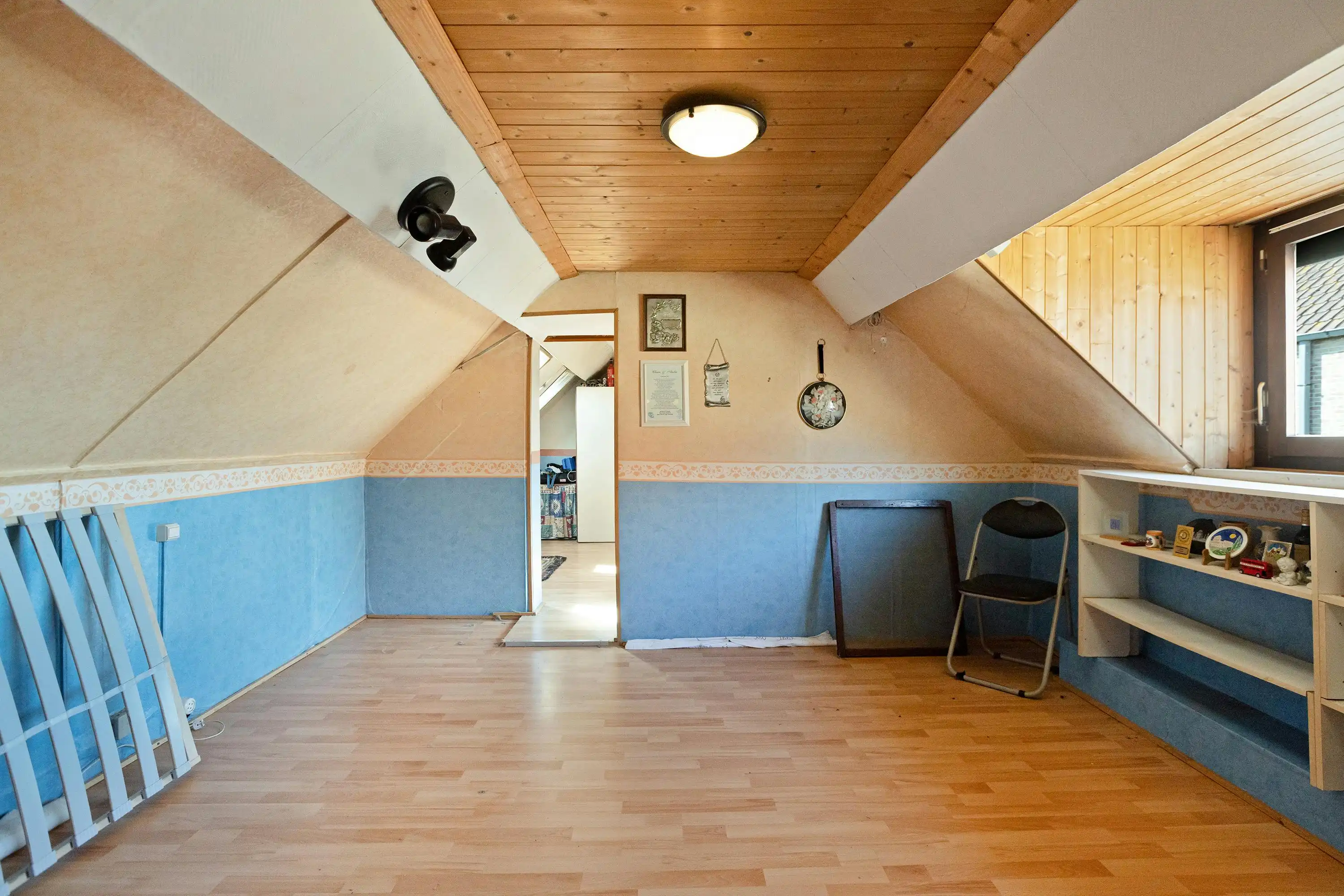 Halfopen bebouwing te koop in Bulskamp. foto 10