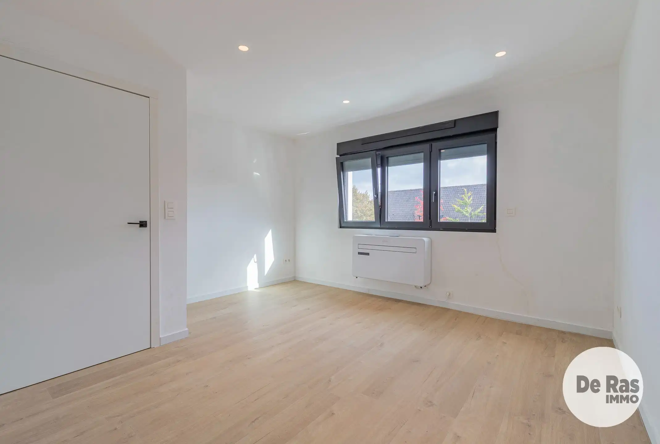 SMETLEDE - GERENOVEERDE WONING MET 4 KAMERS EN 2 BADKAMERS foto 15