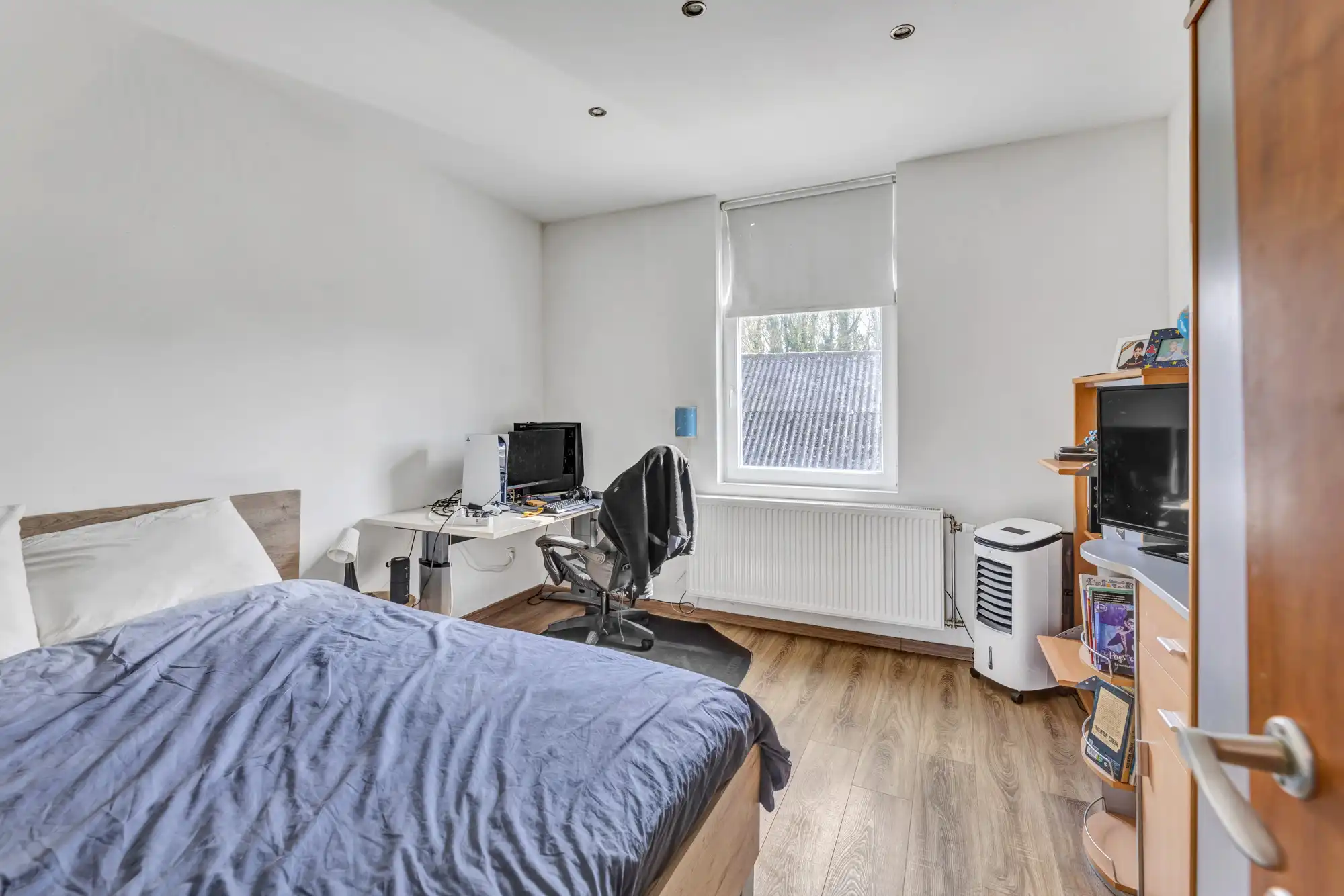 Gerenoveerde woning op 24a 12ca foto 18