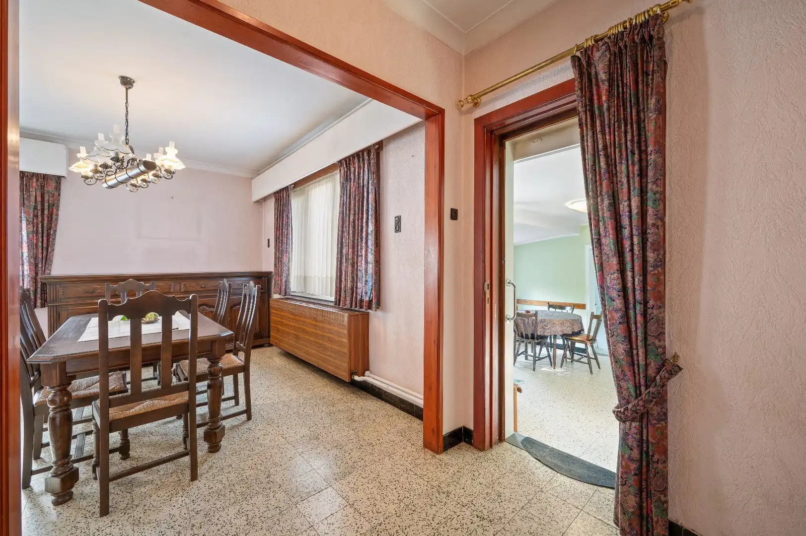 Landelijk gelegen te renoveren HOB op 8a 08ca foto 8