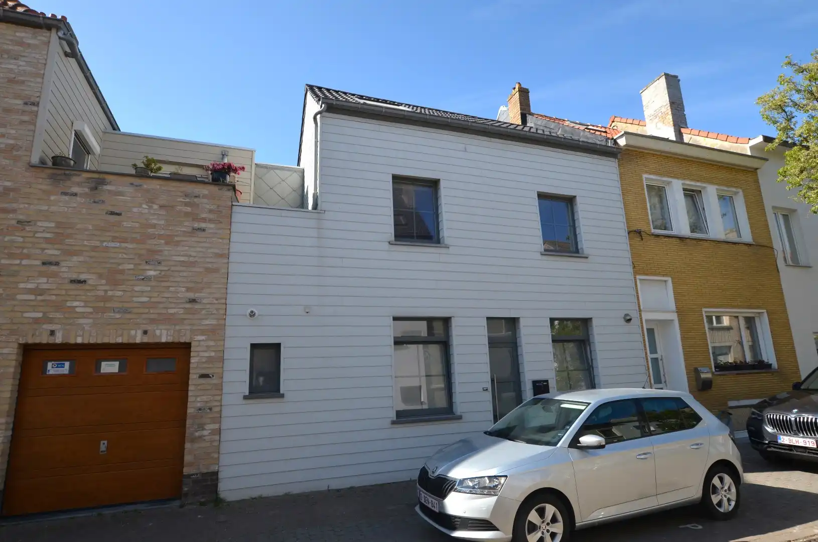 Gerenoveerd woonhuis foto {{pictureIndex}}