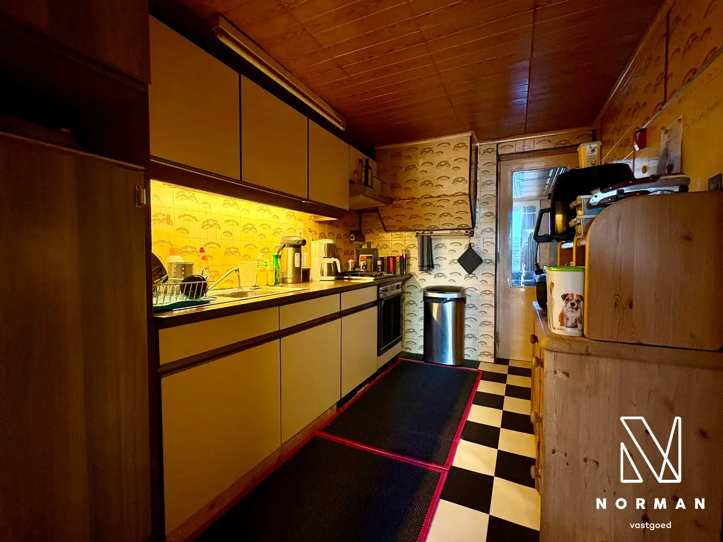 Te renoveren woning te koop in Kuurne met ruime tuin en goede ligging!  foto 6