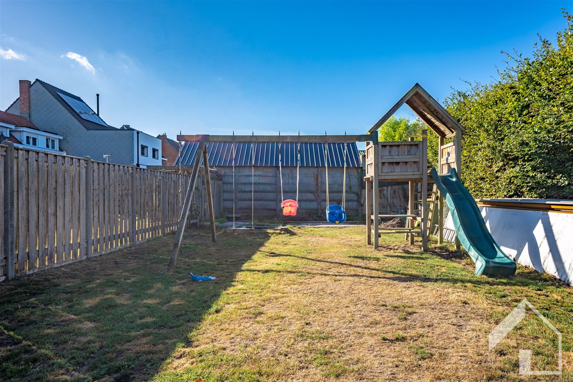 Instapklare gezinswoning met 3 à 4 slaapkamers en een ruime tuin  foto 13