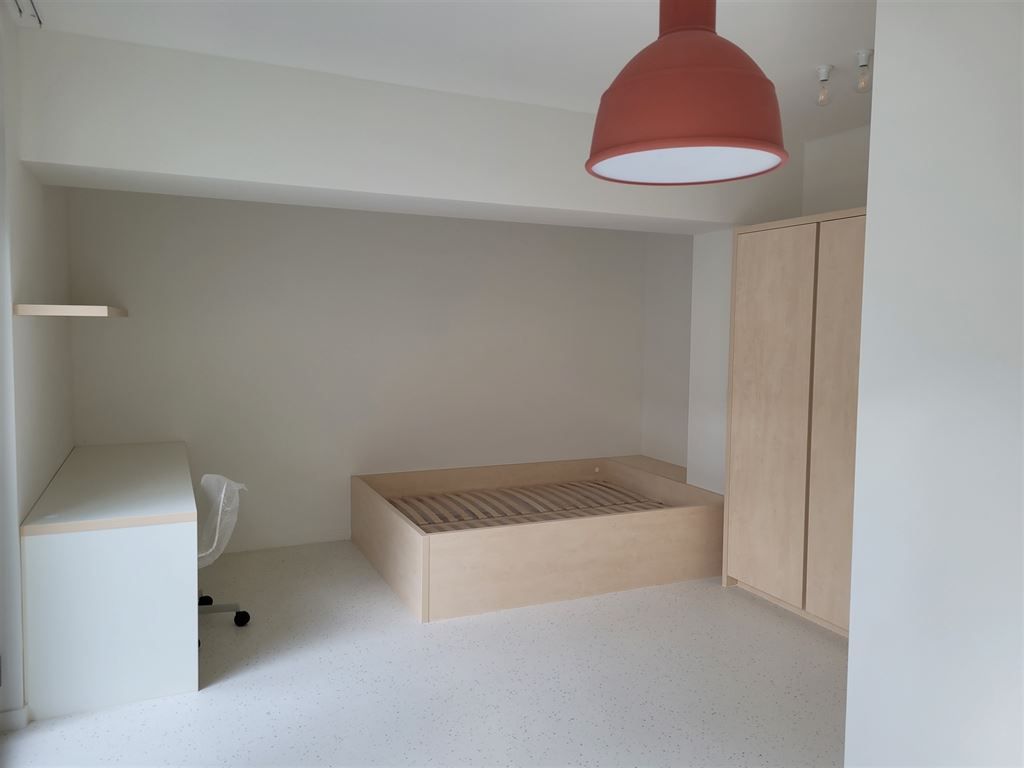Ruime lichtrijke nieuwbouw studentenstudio in hartje Leuven.  foto 2
