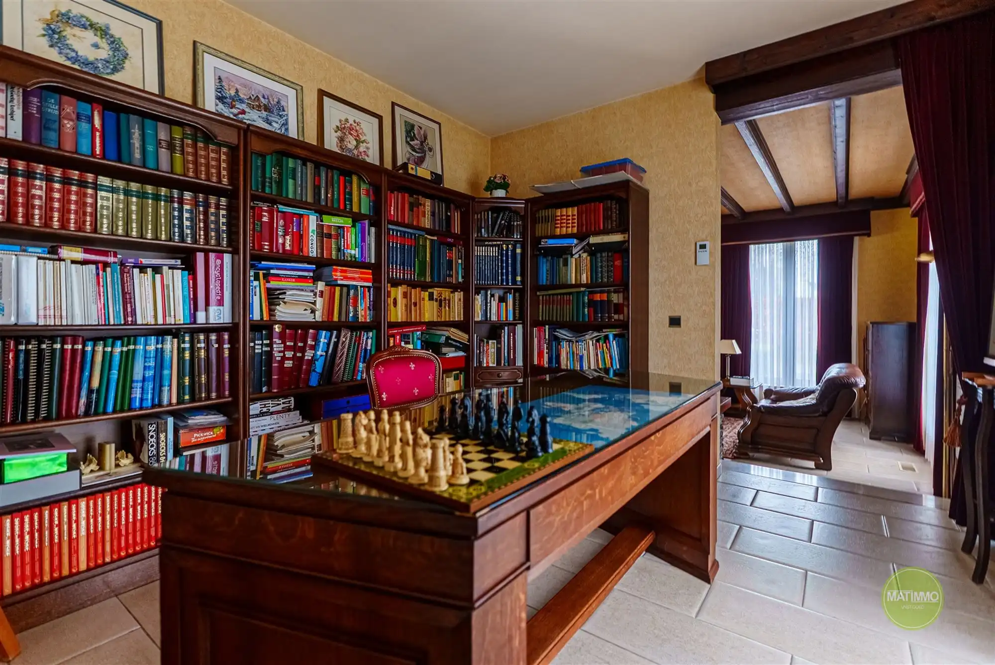 Rustig gelegen woning op een perceel van ruim 2.275 m2 foto 13