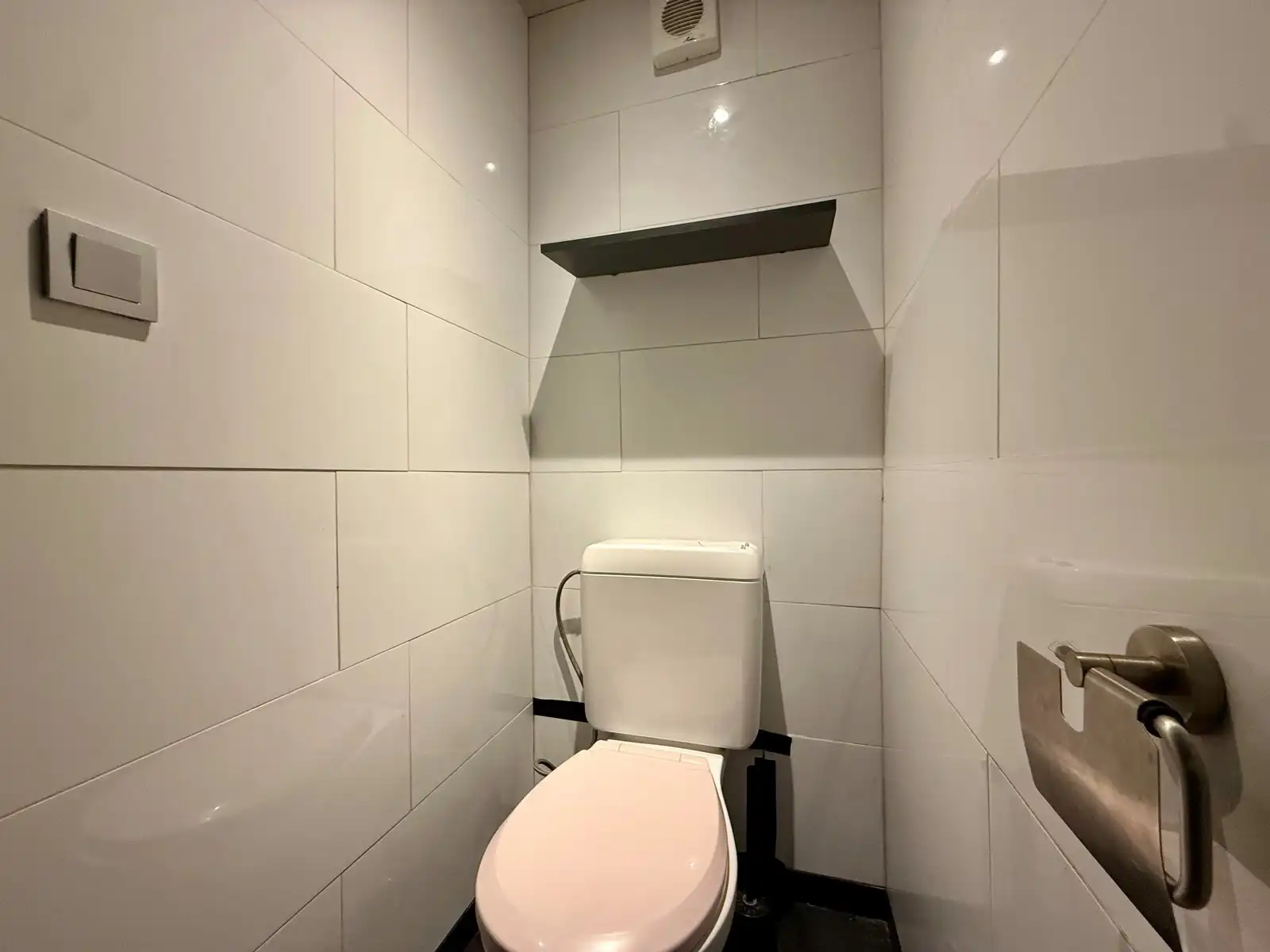 Te renoveren studio met ruime zuidwesttuin foto 11