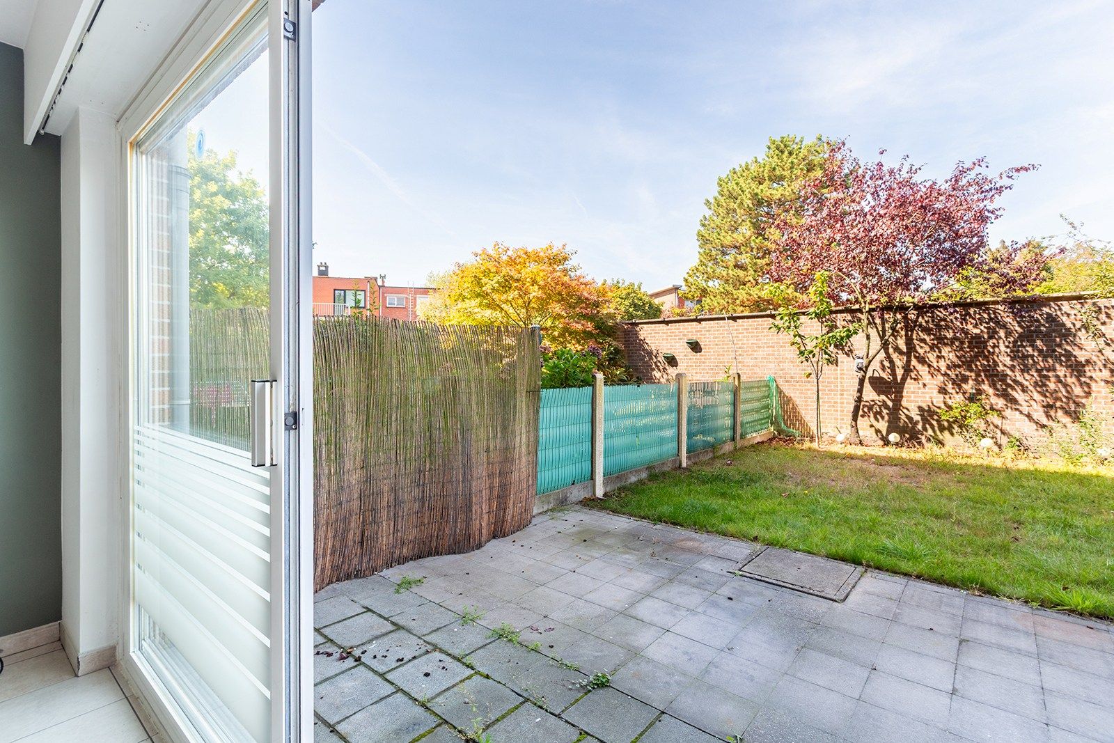 Mooi gelijkvloers appartement met tuin foto 6