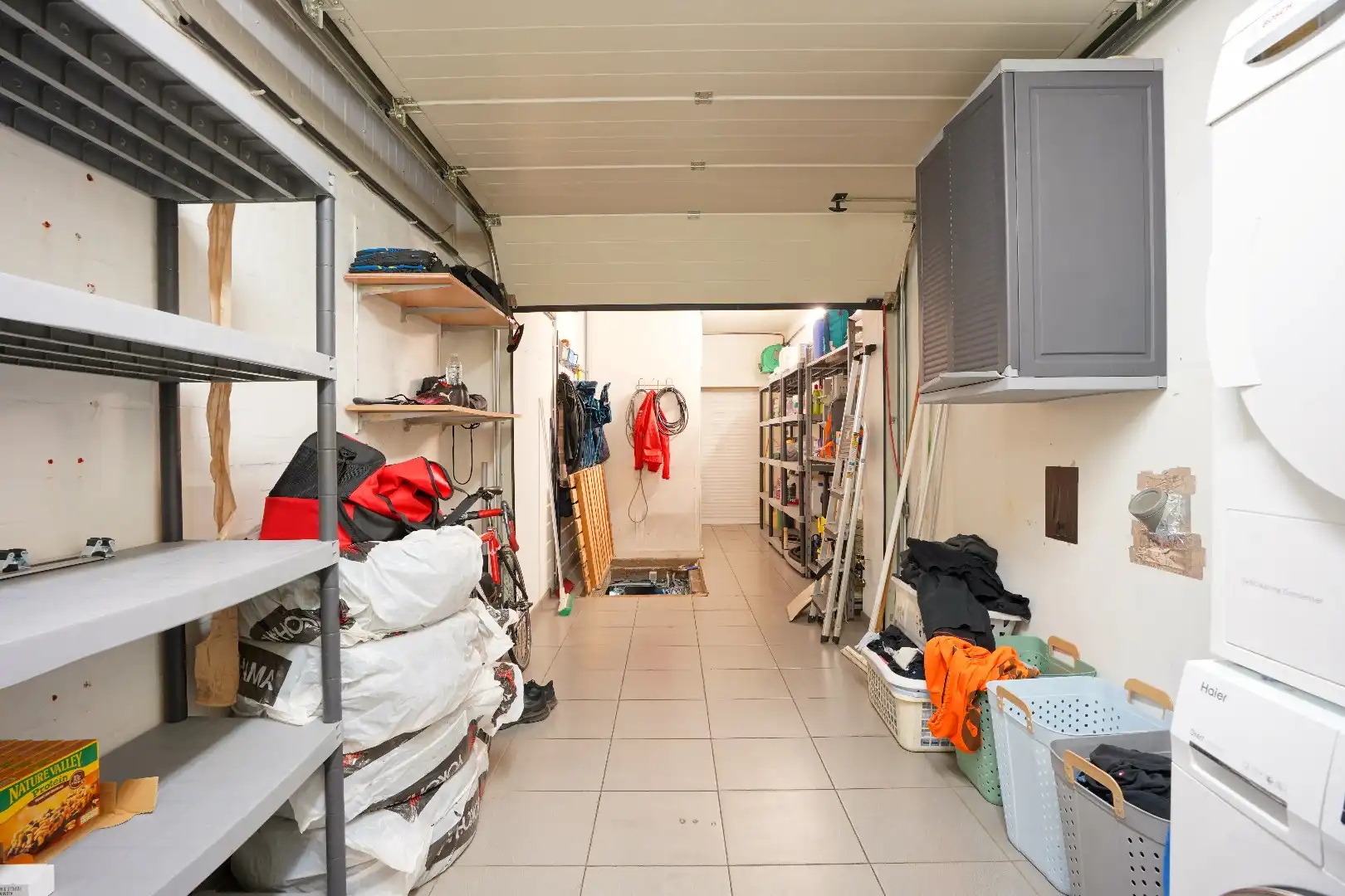 Handelswoning op topligging te Aartrijke foto 10