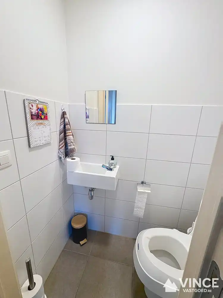 Ruim twee-slaapkamerappartement  met zonnig terras foto 11