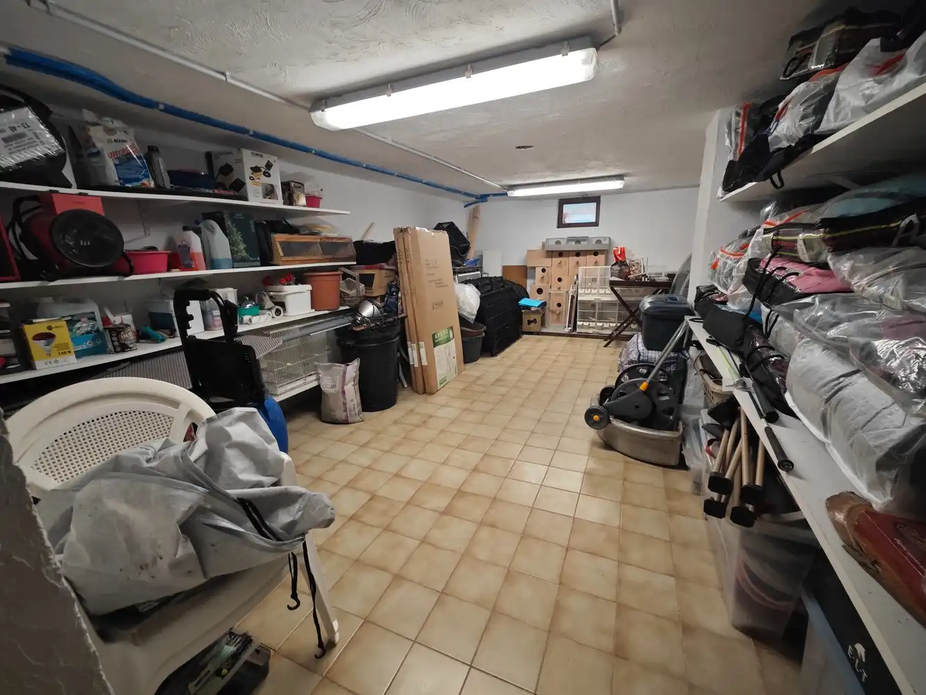 Grotendeels gerenoveerde woning op 16a78ca foto 35