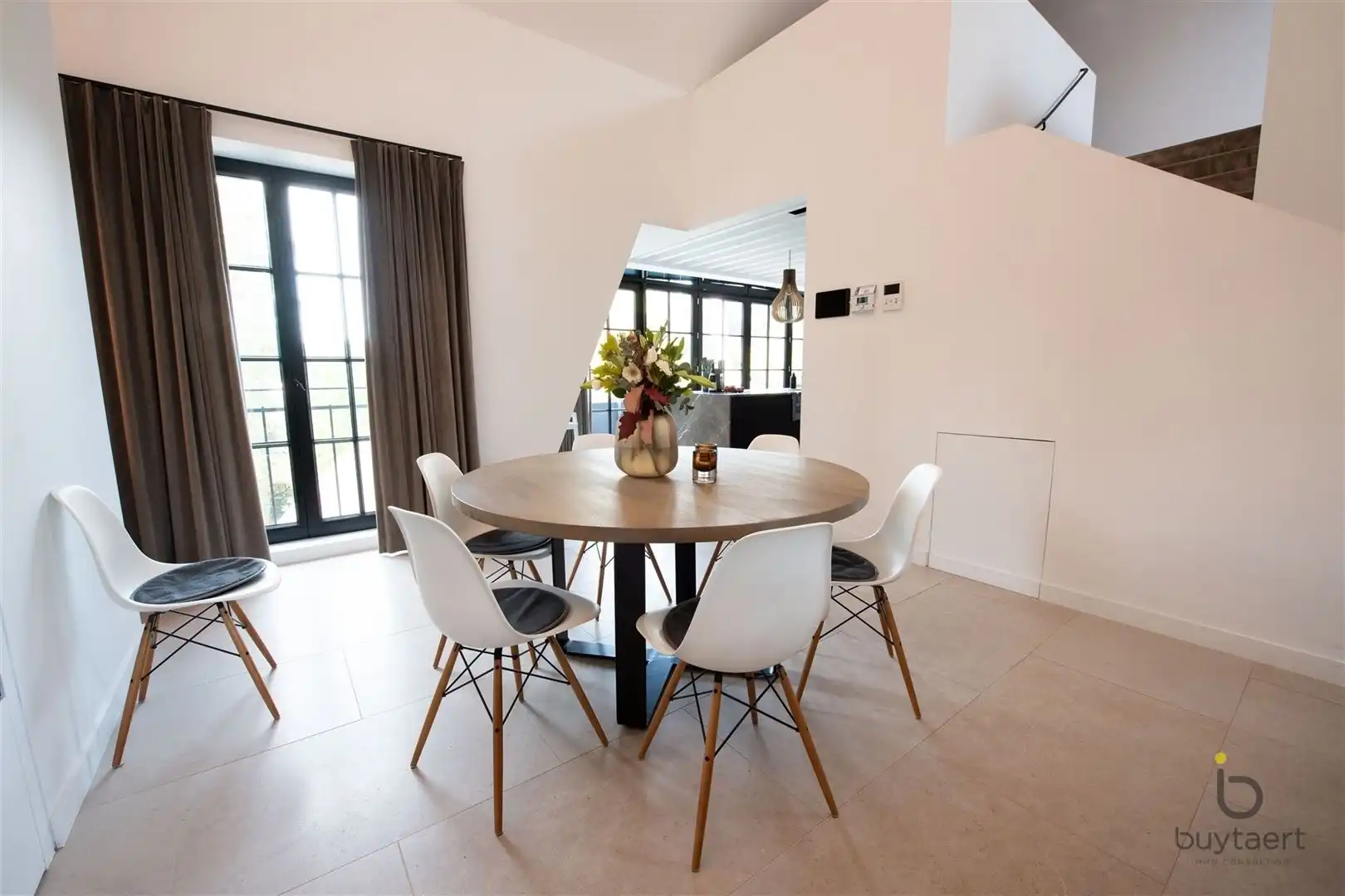 Luxe duplex appartement in hartje Schilde. foto 6