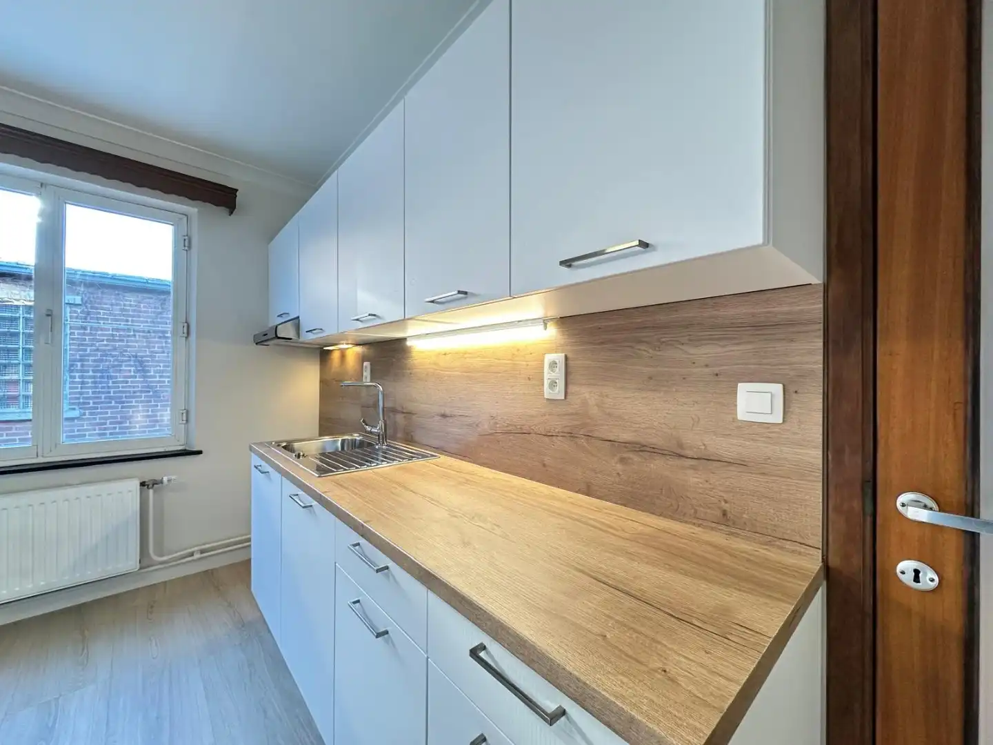 Gerenoveerd duplex appartement met 2 slaapkamers te huur in Riemst  foto 6